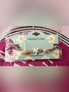 Island Crew | Handmade Seashell Bracelet | From Hawaii